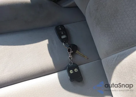 2008 Hyundai Elantra Gls/Se from USA, damaged, VIN KMHDU46D38U304463